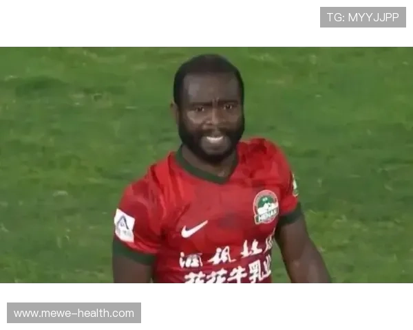 英博第五外援阿奇姆彭抵达大连