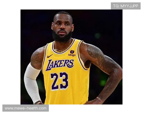 詹姆斯21+7+7逼近贾巴尔纪录 10胜1负成锡安克星 詹姆斯21+7+7逼近贾巴尔纪录 10胜1负成锡安克星